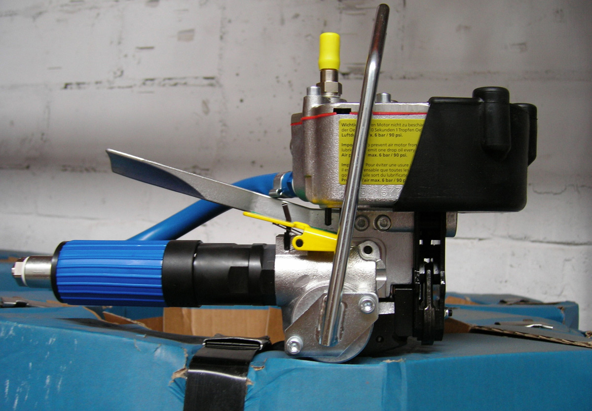 Máy đóng đai thép cầm tay khí nén 13-19 mm CR 25 Cyklop