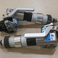 máy căng đai cắt đai thép dùng khi nén PT52